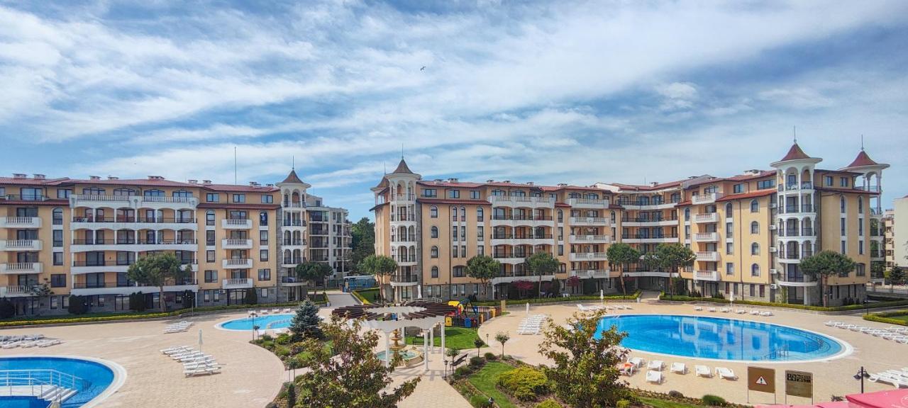 Royal Sun Apartments Солнечный берег Экстерьер фото